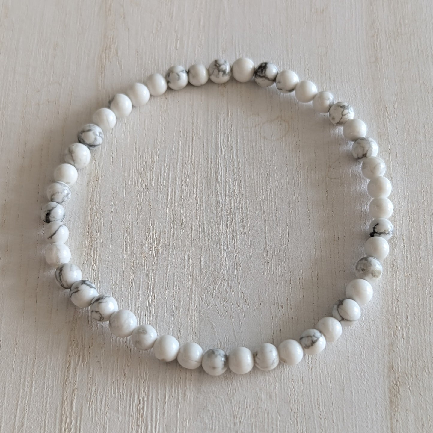 Howlite Round Bead Bracelet